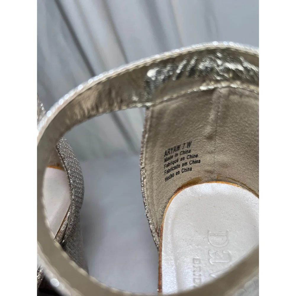 Women's David's Bridal Heels, Size 7W, Gold
